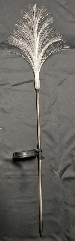 New Outdoor Solar Powered Fiberoptic Light. 36" Tall.