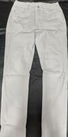 New sz Large Women's White Jeans
