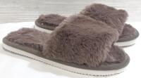 New Pair of Women's Fuzzy Slippers | Size 8