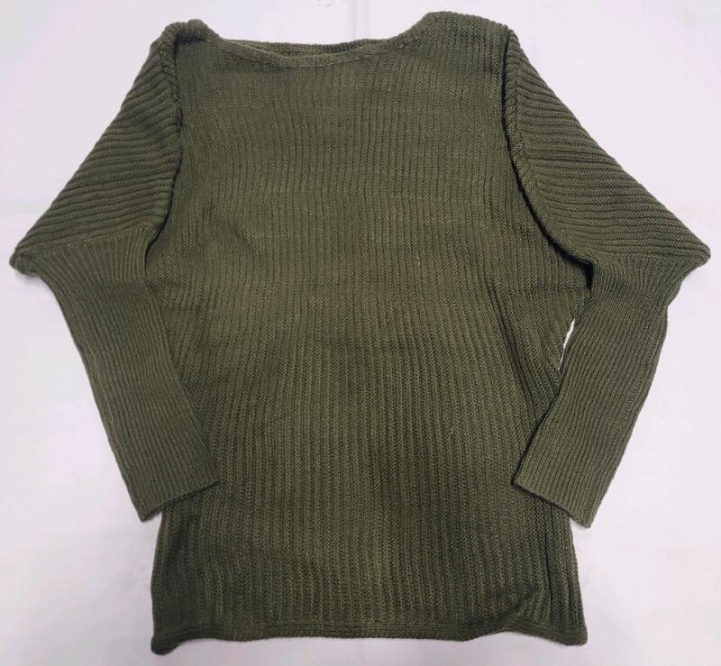 New - Women's Size Small Olive Green Sweater w/Thumb Holes .