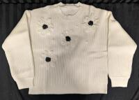 New: Size M Women's - 3D Floral Sweater