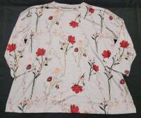 New Women's Sz. 2XL Floral Pattern Top .