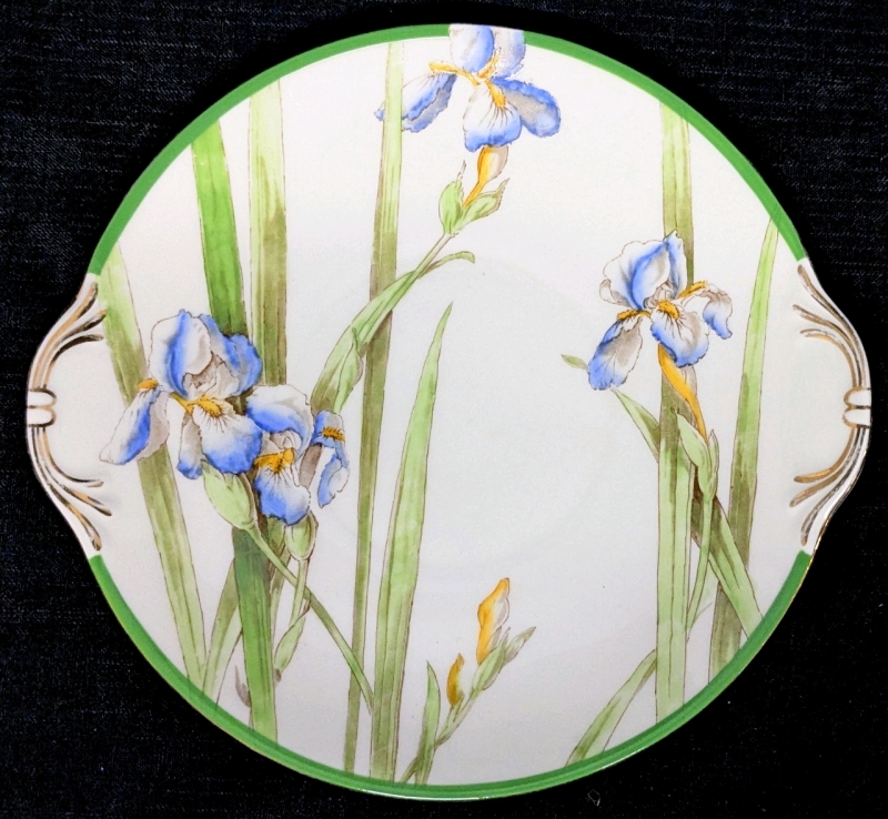 ROYAL DOULTON Art Deco Blue Iris Handled Plate (GORGEOUS!) - 9.27" &times; 8.8", No Chips or Cracks