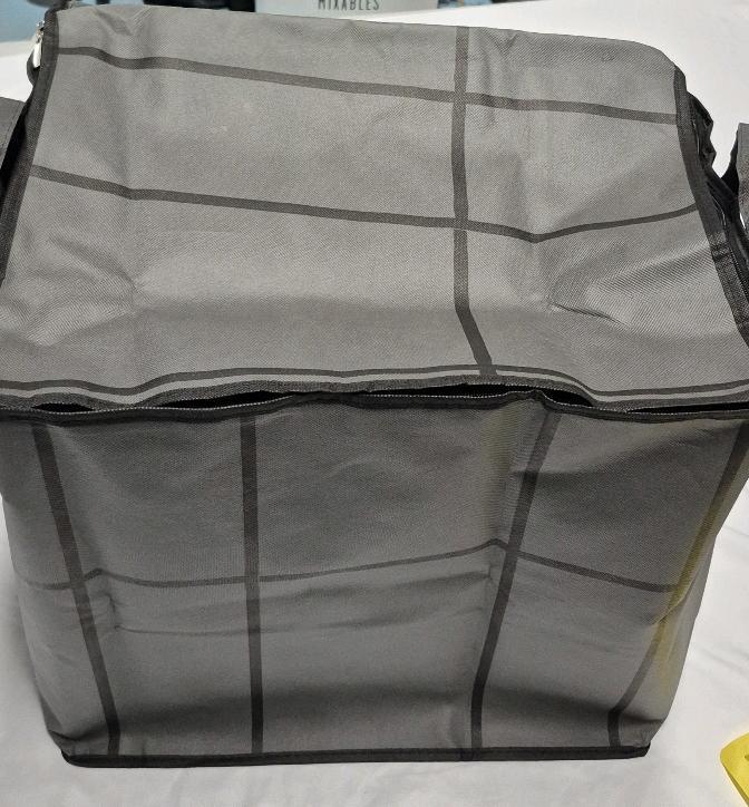 New Foldable Storage Bag Zipper Top with Handles 20 x 15 x 18"