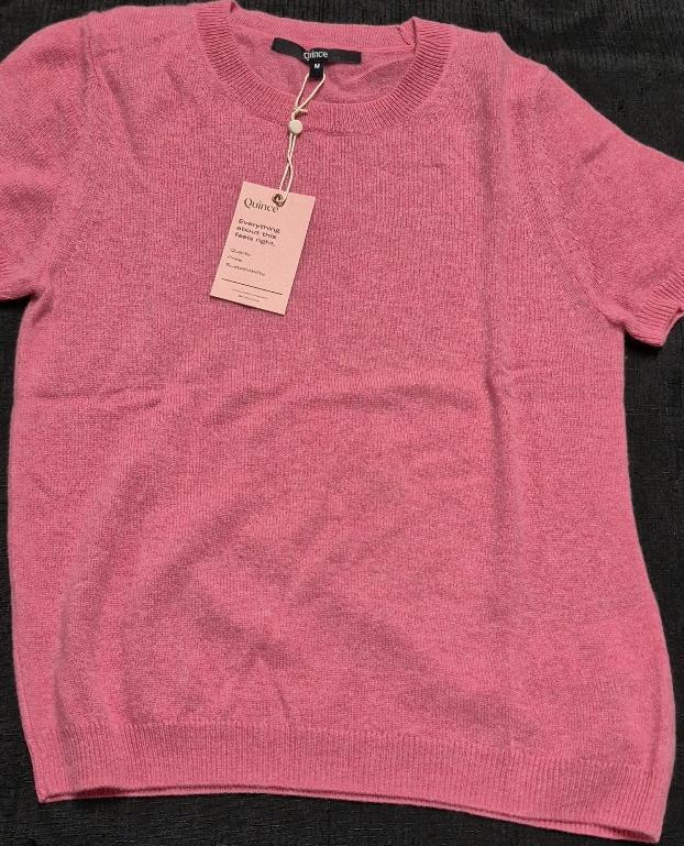 New sz Medium Women's Quince Mongolian Cashmere Tee Retails for $160