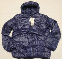 New Women's Sz. XL Navy Blue Ultra Light Down Hooded Jacket .