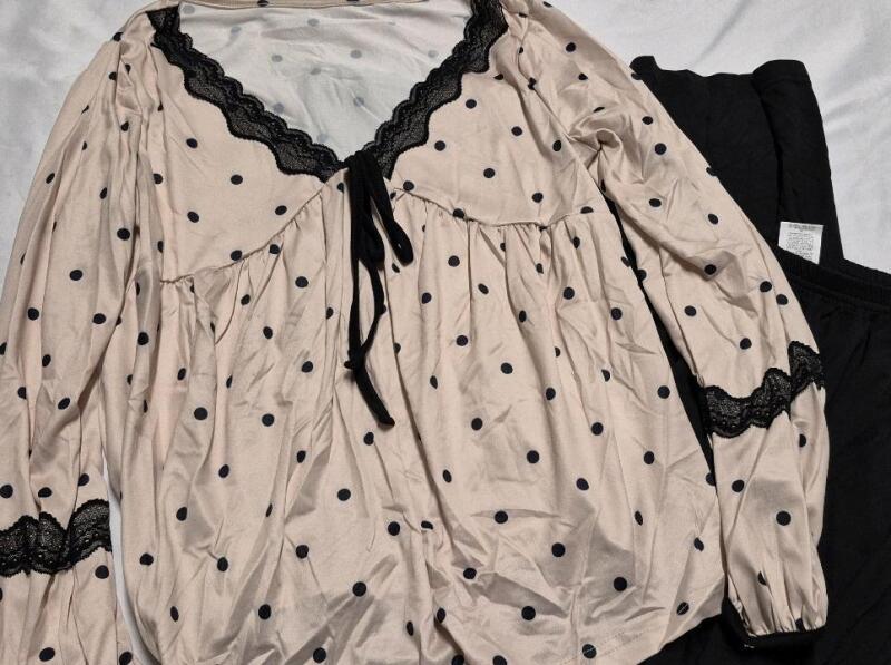 New sz Small Women's PJ Set