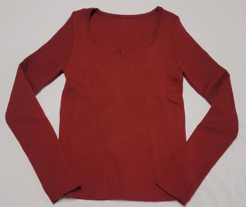 New Women's Sz. Small V-Neck Long Sleeve Top , Red