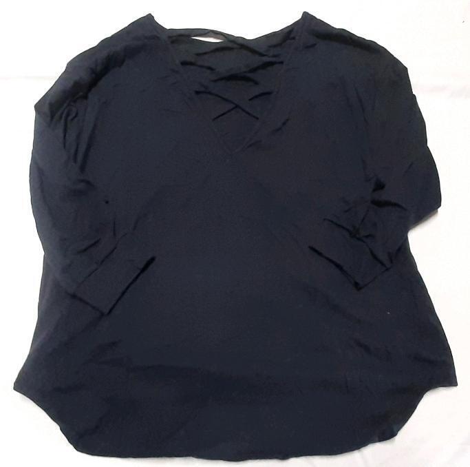 New Women's Sz. 2XL Longsleeve Sweater Shirt