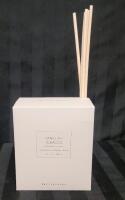 New - Potterybarn Vanilla + Tobacco Grounding Diffuser , 286ml Bottle