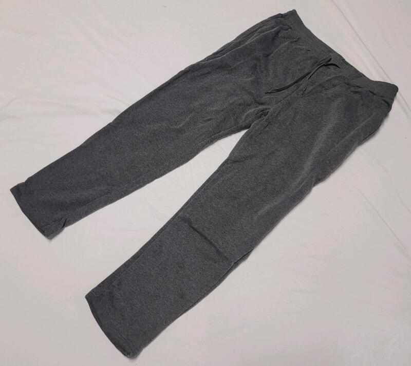 New Men's Sz. XL Grey Sweatpants w/Elastic Waist