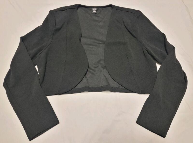New Women's Sz. XL Black Open-Front Cropped Blazer.