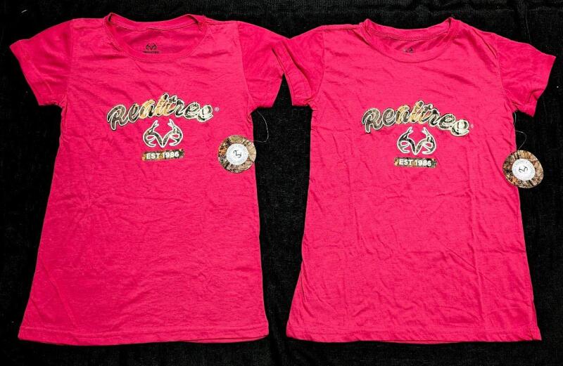 2 New Size MED Women's REALTREEE Cotton Blend T-Shirts