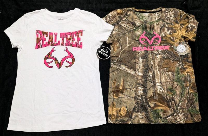 2 New Size MED Women's REALTREEE Fitted & Non-Fitted Cotton Blend T-Shirts