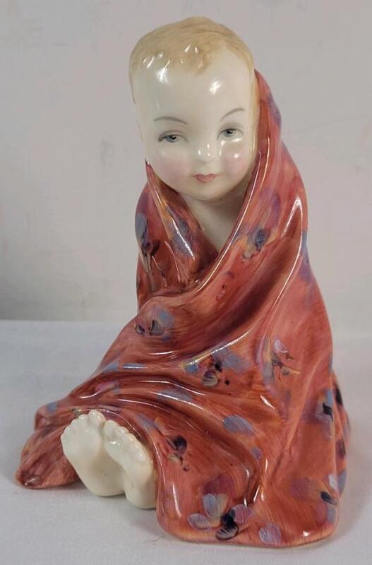 Vintage Royal Doulton " This Little Piggy " Figurine , H.N. 1973 . Measures 4" tall . No chips or cracks