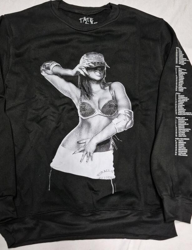 New sz Medium Women's Tate McRae Sweatshirt 2024 Tour Dates on Sleeve