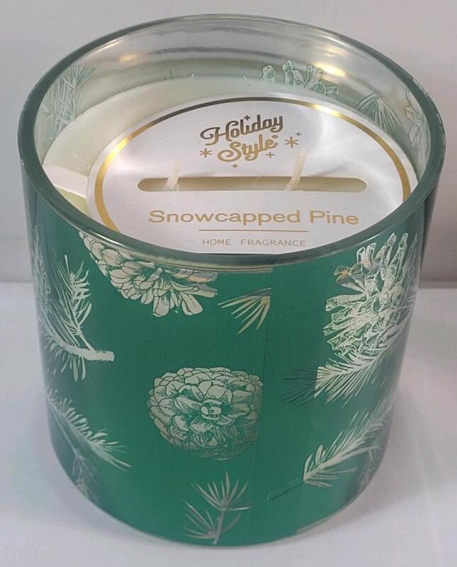 New - Holiday Style " Snowcapped Pine " Scented Candle , 13oz. (369g) . Measures 4" tall