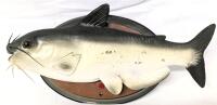 [As-Is] Vintage 2000 Gemmy Animatronic Singing Catfish Kitschy, 8.5" High (No Sound When Powered, Uses 4 AA Batteries - Not Included)