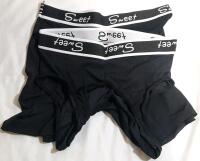 2 New Men's Sz. Medium Pairs of Underwear
