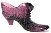 Meow! Vintage Unsigned Fenton Amethyst Glass Puss In Boots Shoe, Buttons & Bows Design, 3" Tall, Chip in Ear, Fleabites, No Cracks