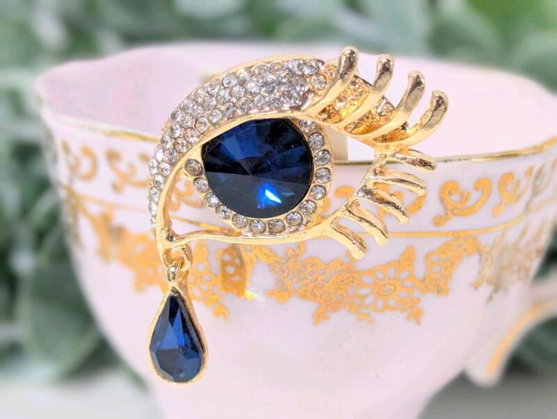 Striking Lacrimae Teardrop Rhinestone Eye of Horus Long Lashes Brooch, 1 75" Across