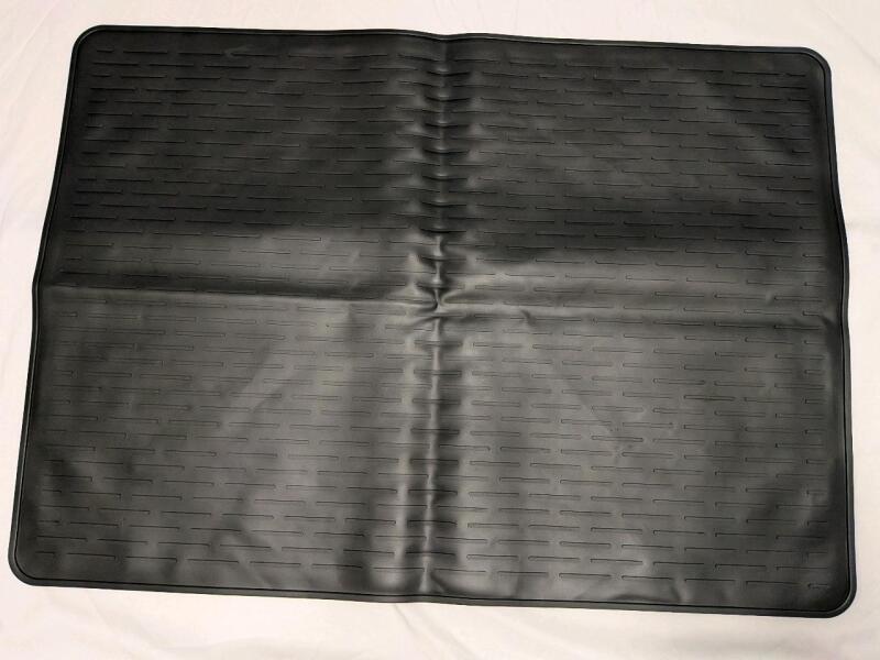 New Rubber Shoe Mat. 28" by 20"