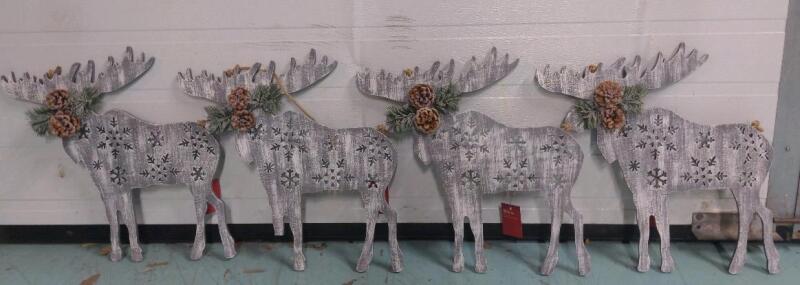 4 For Living Wooden Christmas Hanging Decoration Moose, Grey, 17 7/10-in,[See Desc] Retail's for $99.99