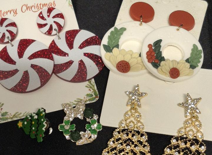 5 New Christmas Jewelry- Pin, Pendant, & Earrings