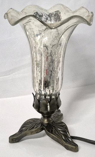 Tiffany Style Tulip Glass Lamp Single Shade - Working 8.25" Tall
