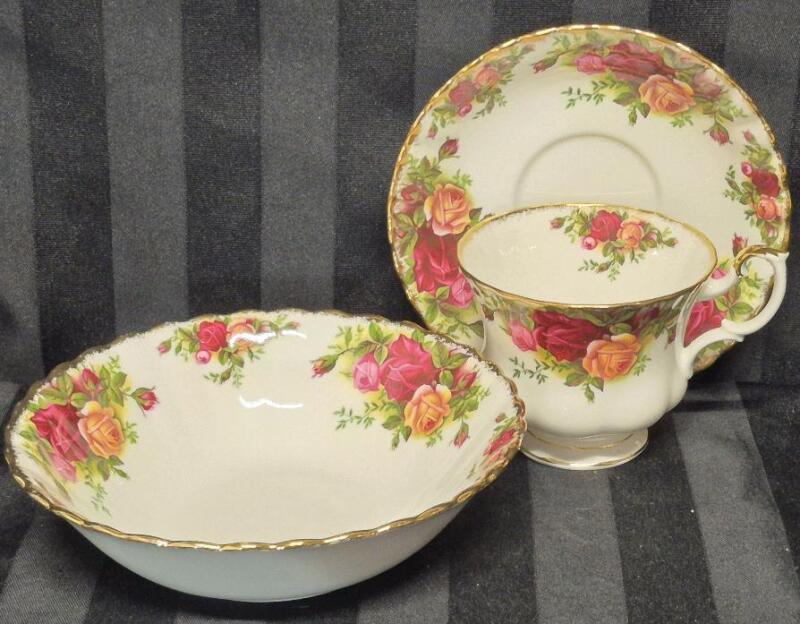 Vintage Royal Albert Old Country Roses Bowl and Teacup & Saucer
