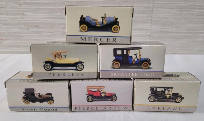 Set of 6 Vintage Reader's Digest High Speed Diecast Model Cars w/Original Boxes .
