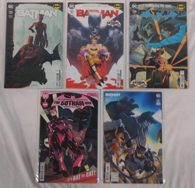 DC Comics Batman Issues # 136 to 138, 138 Variant Cover and The Gotham War #1