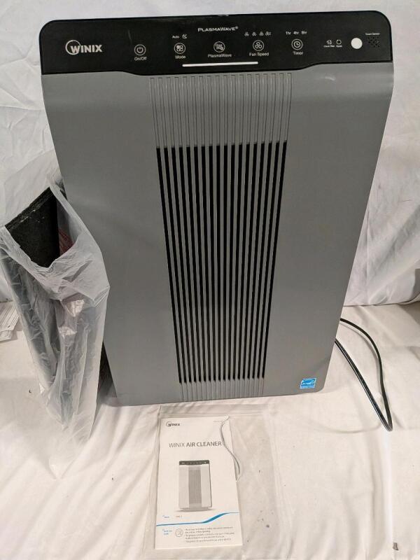 Winix Air Cleaner. Model 5300-2. Comes with 3 filted covers.