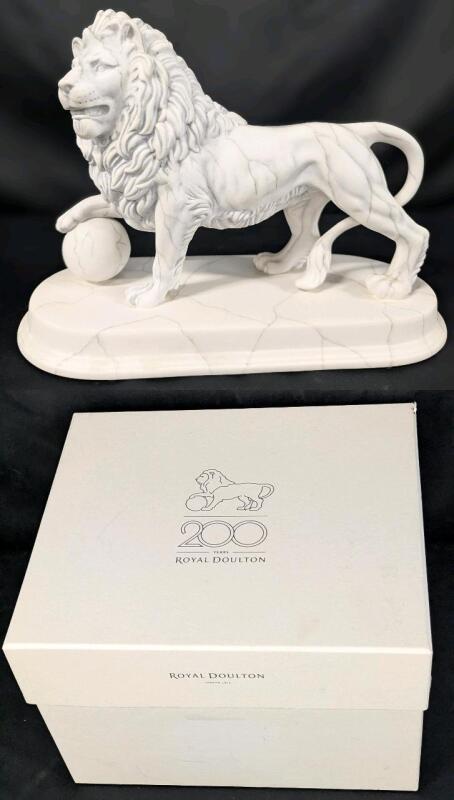 [ULTRA RARE Hand Signed] 2015 ROYAL DOULTON HH 5747 " The Lion's Mound " Limited Edition Numbered 671/1000, 200 Years Prestige, With Box, See Desc