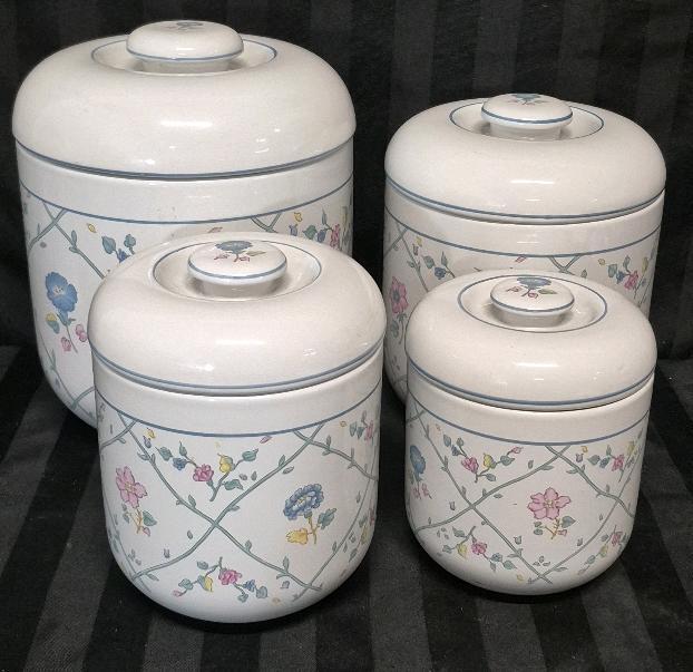 4 Vintage Block Bernarda Portugal Victoriana 1988 Shape by Gerald Gulotta Range in Height 6 to 9.5"