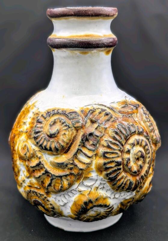 Signed West Germany Carstens Tonnieshof Ammonite Lava Vase #7493-22, 9" Tall, No Chips or Cracks