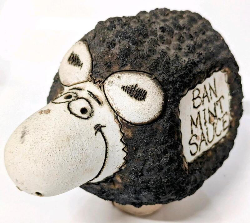 Vintage Unsigned John Hughes Grogg Cheeky Sheep "BAN MINT SAUCE" Pottery, Welsh Artist, 5" Tall, No Chips or Cracks, Some Flaking Present