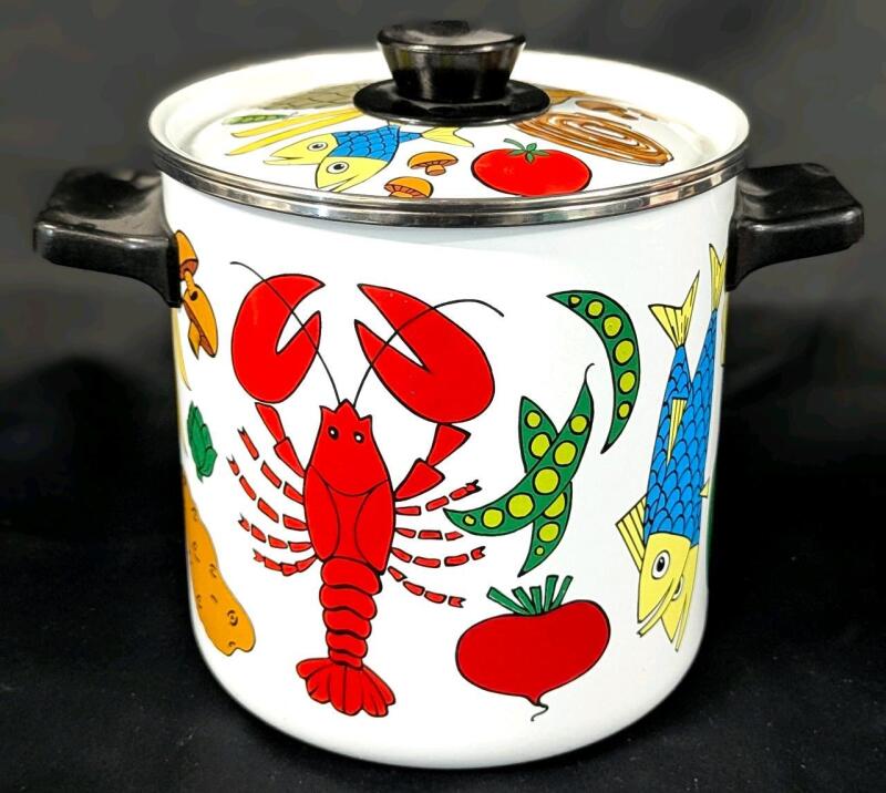 Colorful Mid Century Modern Vintage Ignacio Nantucket Enamel Steamer Pot With Lid, 8.75" Tall