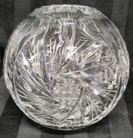 Stunning Vintage Crystal Rose Bowl "Pinwheel" Design