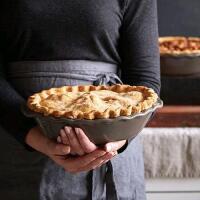 New PAMPERED CHEF Deep Dish Pie Plate 1447, Approx 9.25" Diameter &times; 2.5" Tall