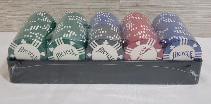 New - Bicycle Multicolor Poker Chips w/Rack . 100 Chips - Sealed