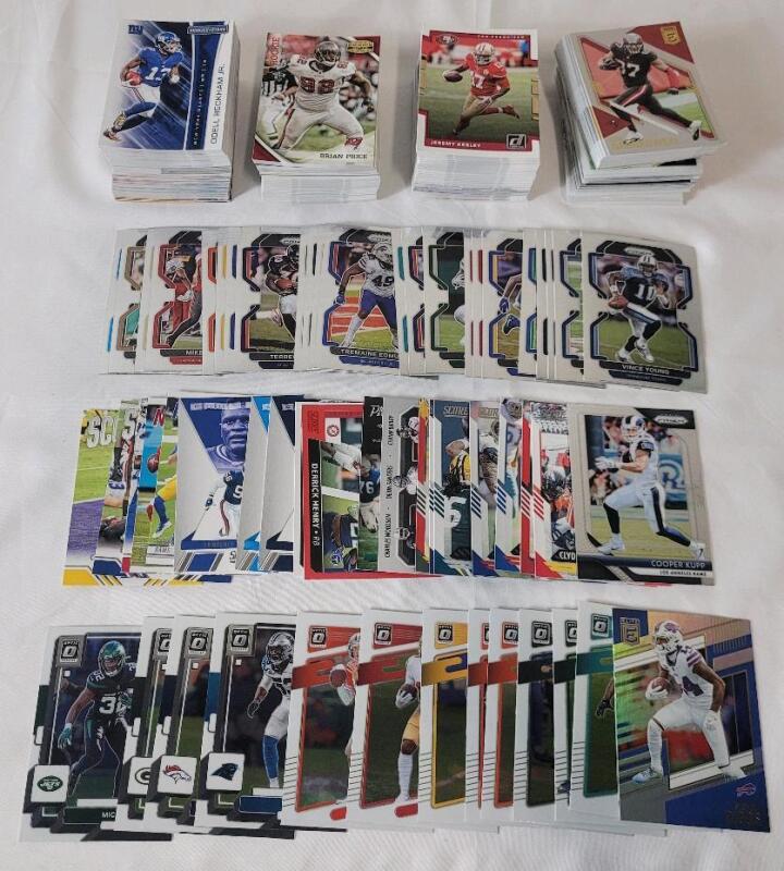 2010 - 2022 NFL Football Trading Card Singles , 320+ Trading Cards . Score , Donruss , Panini .