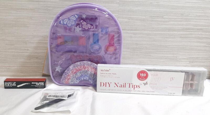 New Beauty Products, Including DIY Nail Tips, Lipstick, Makeup Bat & Weigjt Tweezers