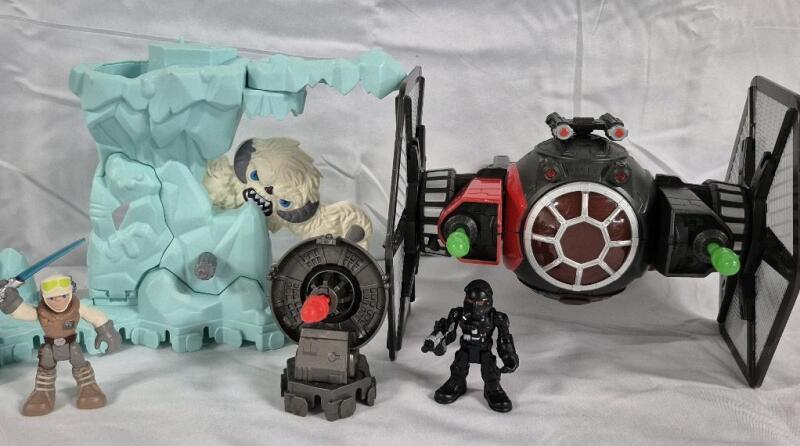 2 Kid's Playsets