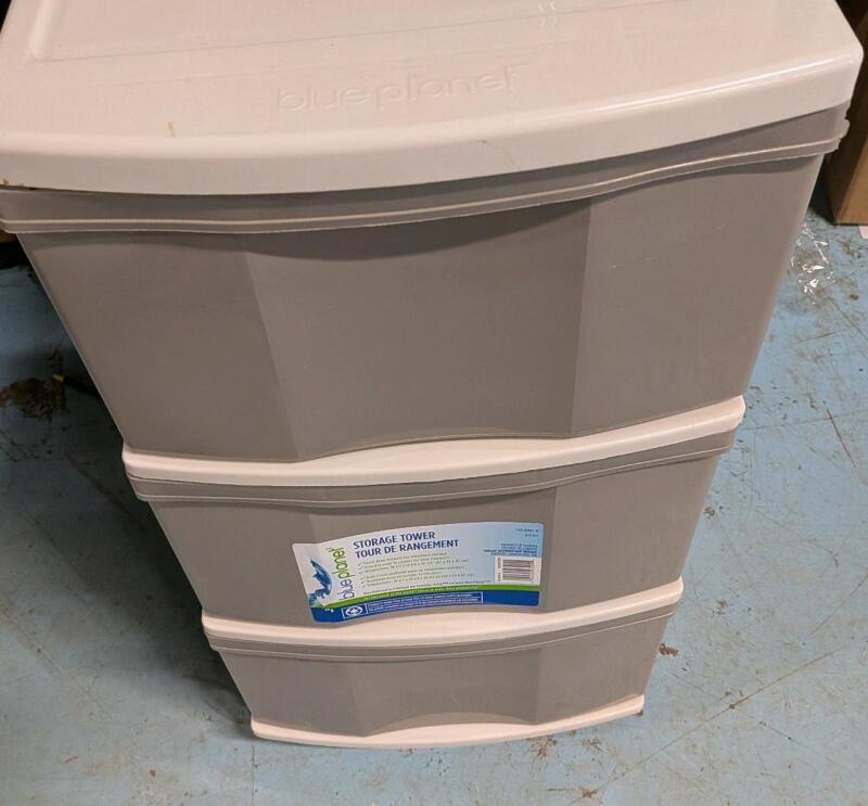 Blue Planet 3 Drawer Rolling Organizer. 26.5" Tall
