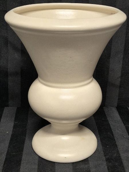 Elegant Art Deco Style Haeger USA 174 Vase - 9.25" Tall