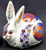 Adorable Vintage Imari-Style Porcelain Bunny Chinoiserie Paperweight Figure, 4" Tall, No Chips or Cracks