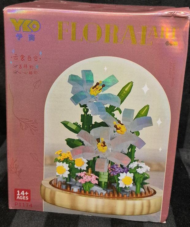 New YKO Floral Art Bouquet Lego Style Home Decor Build-Set , Model # P1174