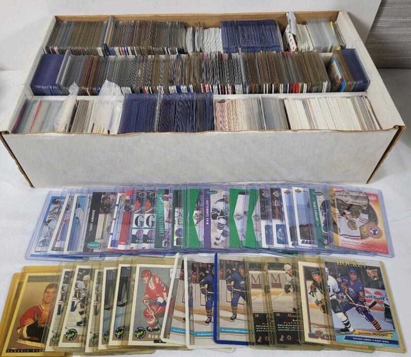 Late 80s/Mid 2000s NHL Hockey Trading Card Singles - Most inTop Loaders , 800+ Trading Cards . O Pee Chee , Bowman , Upper Deck , McDonald's , Parkhurst