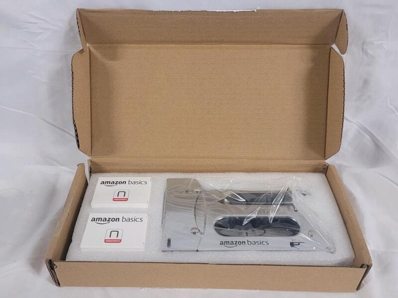 New Amazon Basics 8mm Staple Gun w/1000 Staples .